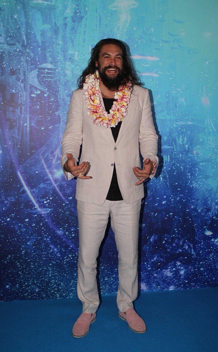 Jason Momoa: Off-white suit
