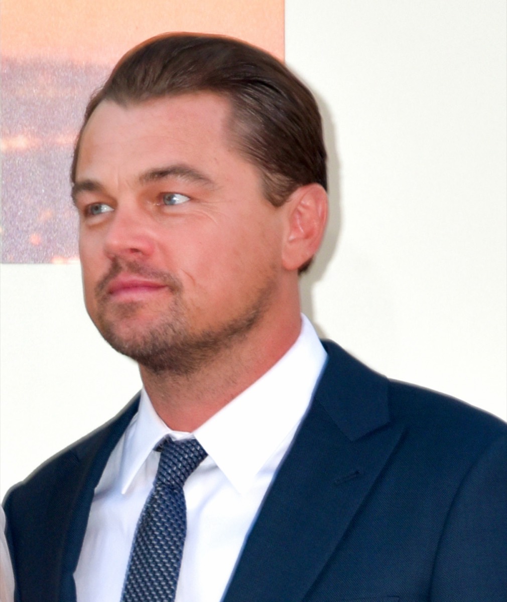 Leonardo DiCaprio: Navy suit and polka-dot tie