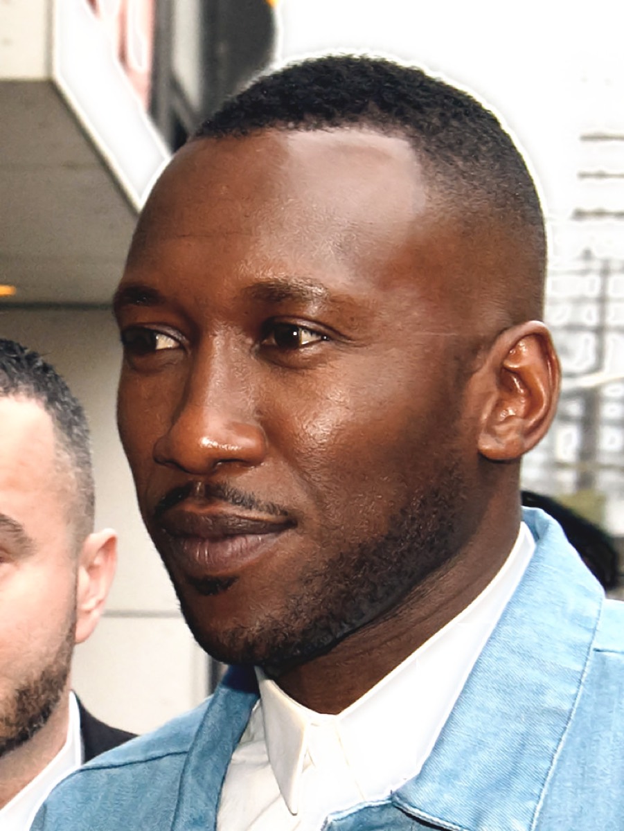 Mahershala Ali: Denim jacket and white shirt