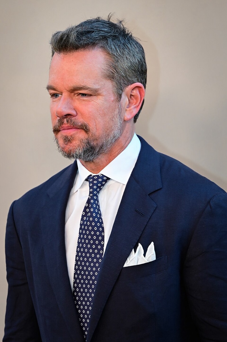 Matt Damon: Navy suit and polka-dot tie