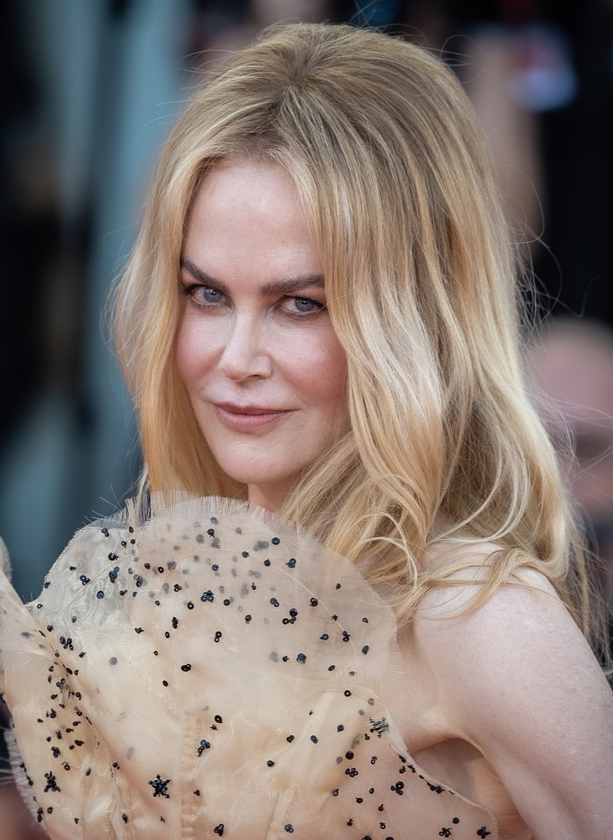 Nicole Kidman: Beaded nude tulle gown