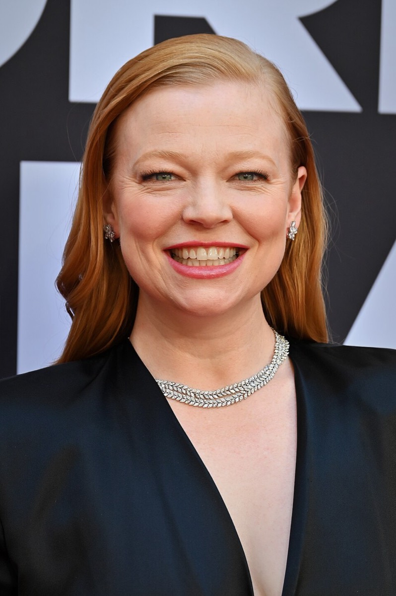Sarah Snook: Black plunging gown and diamonds