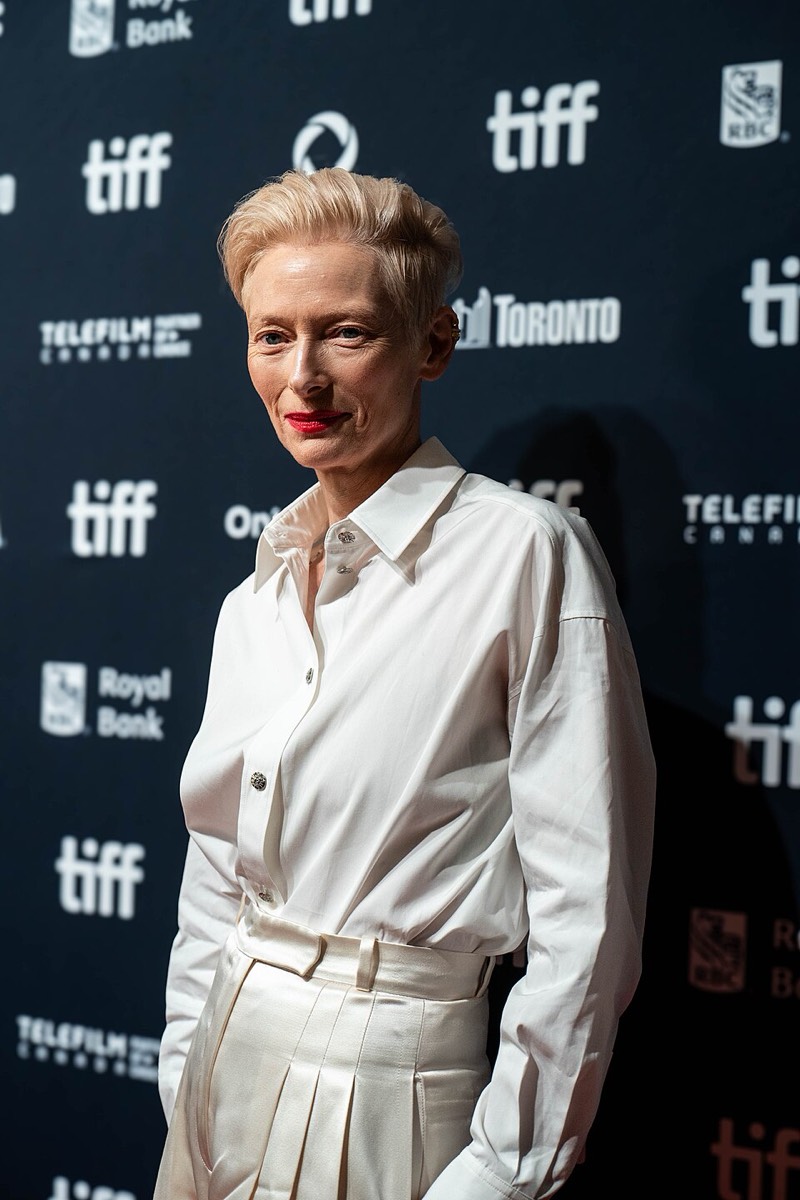 Tilda Swinton: All-white shirt and trousers